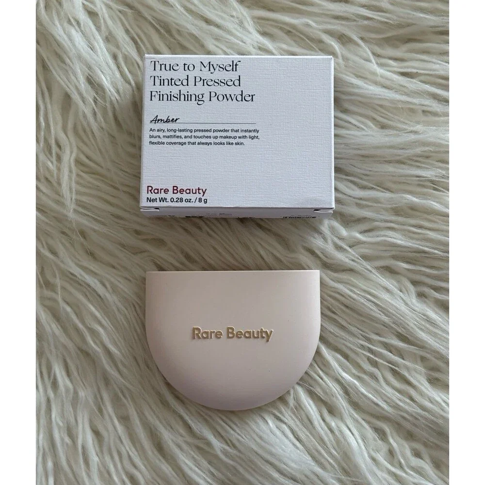Rare Beauty True to Myself Tinted Pressed Talc-Free Finishing Powder Amber